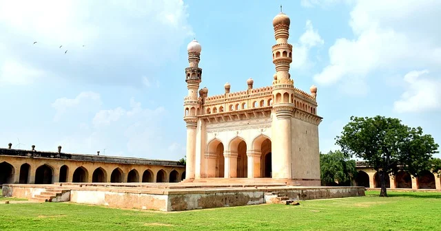 affordable tour packages in Kolkata